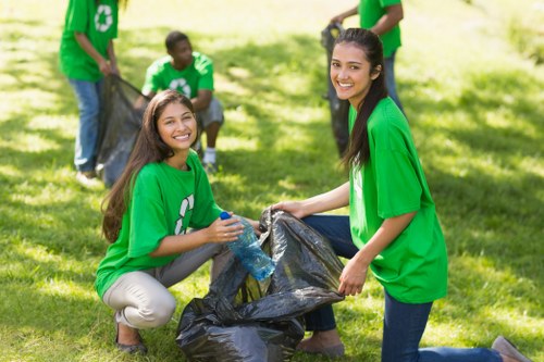 Benefits of hiring a skip for local waste management
